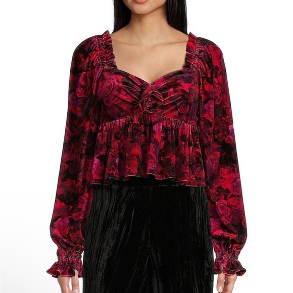 Chelsea & Violet Other - C&V Chelsea & Violet Crimson Red Black Rose print Rose Petail Girls L 10/12 NEW